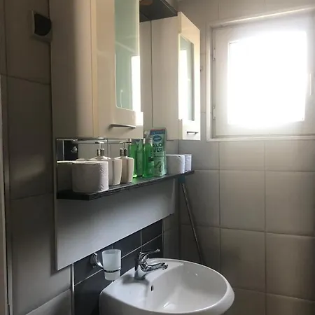 Апартамент В Центъра На Града На Десет Минути От Плажа. Apartment Burgas